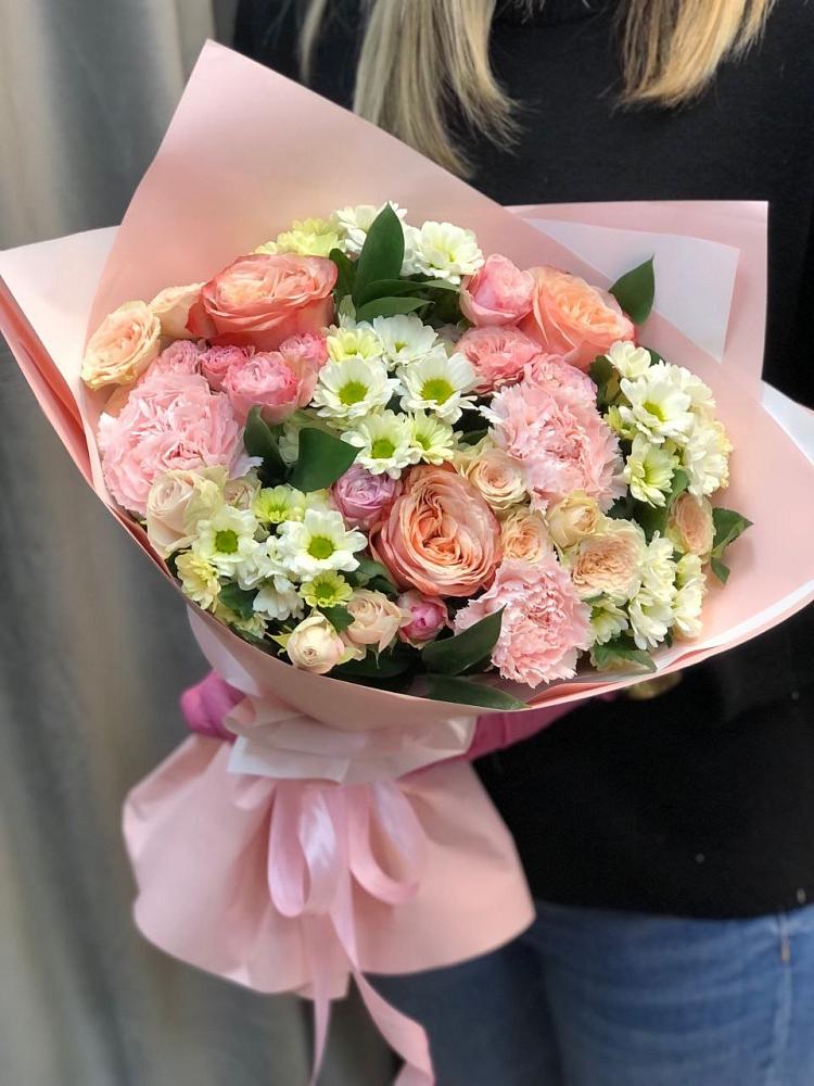 Букет цветов из: Гвоздики, Розы и Хризантемы в Кореизе