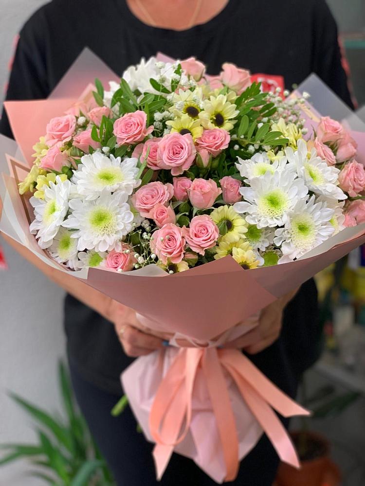 Букет цветов из: Розы и Хризантемы в Кореизе
