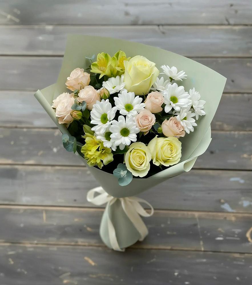 Букет цветов из: Альстромерии, Розы и Хризантемы в Кореизе