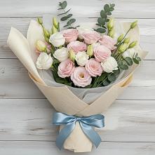 Букет цветов из:  Лизиантусы в Кореизе