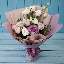 Букет цветов из:  Розы и Лизиантусы в Кореизе
