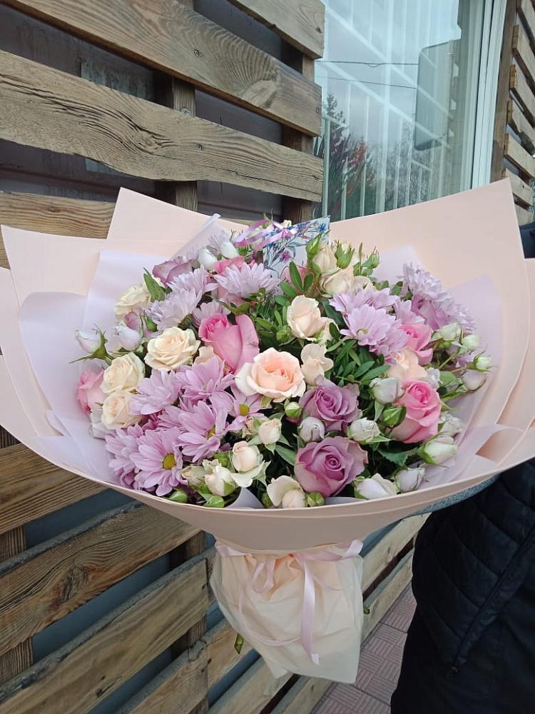 Букет цветов из: Розы и Хризантемы в Кореизе