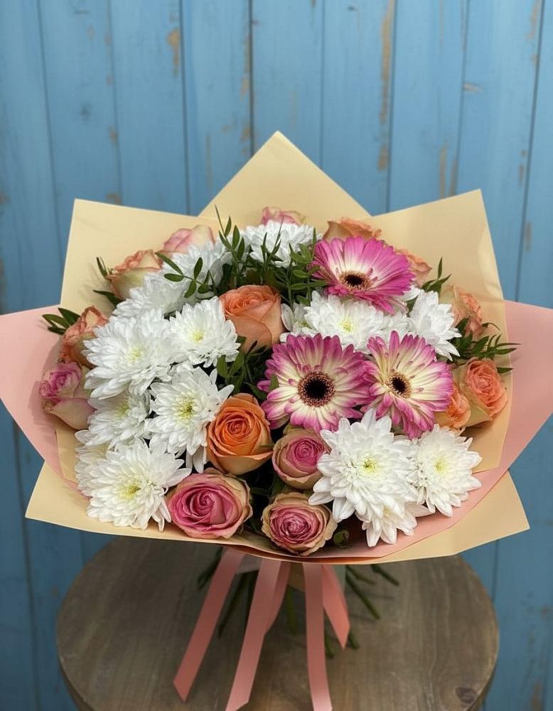 Букет цветов из: Розы, Герберы и Хризантемы в Кореизе